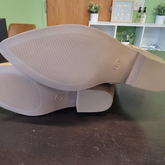 A new day boot (brand new) - Picture 3 of 3